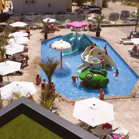 Provence In N Pool Apartment *
