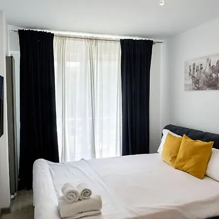Apartment Provence In N Pool